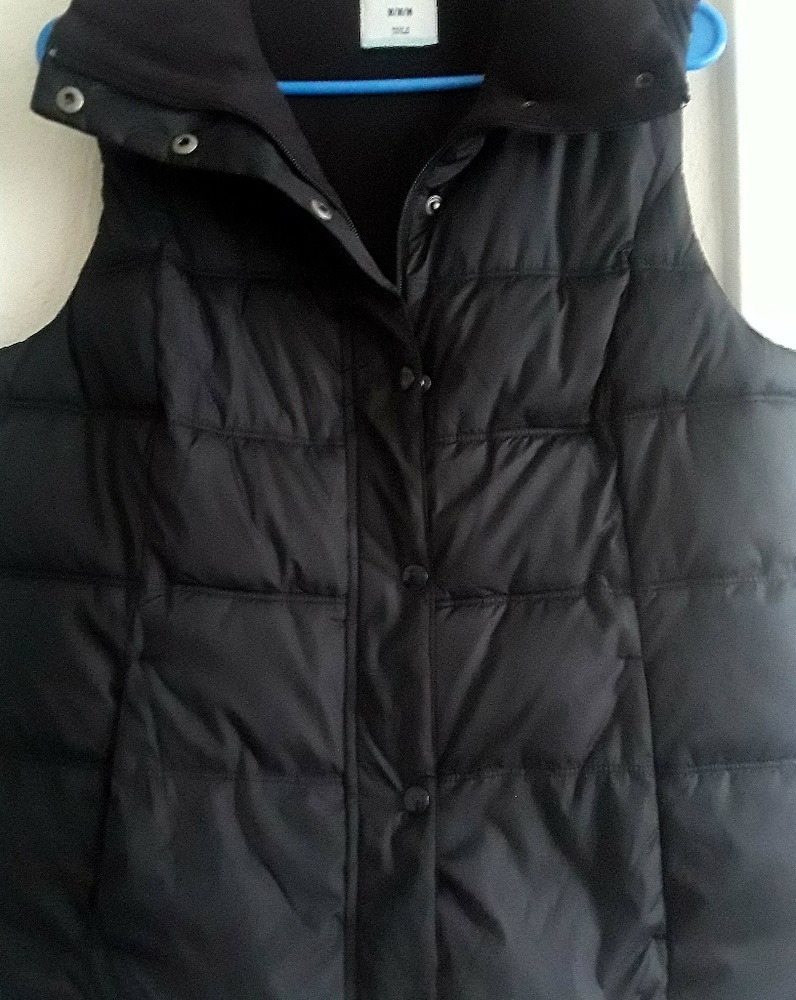 VEST